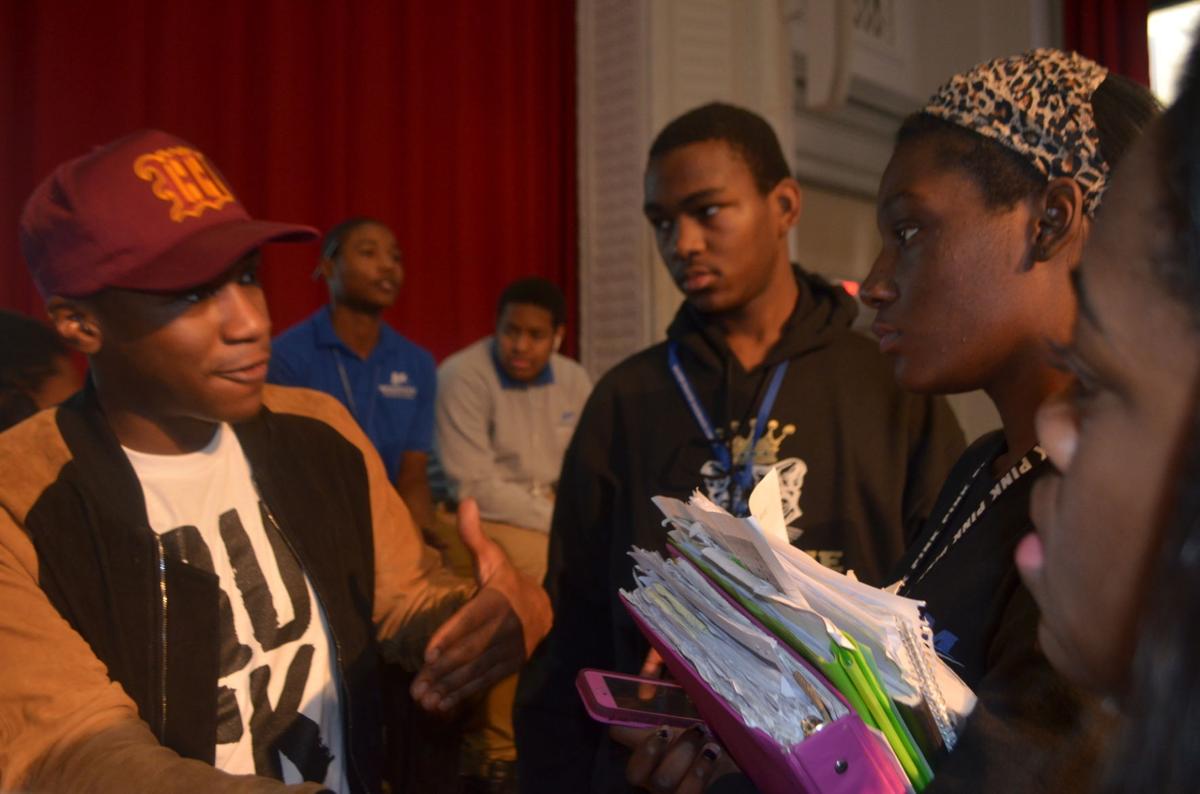 M K Asante Shares Life Experiences To Help Students Metros