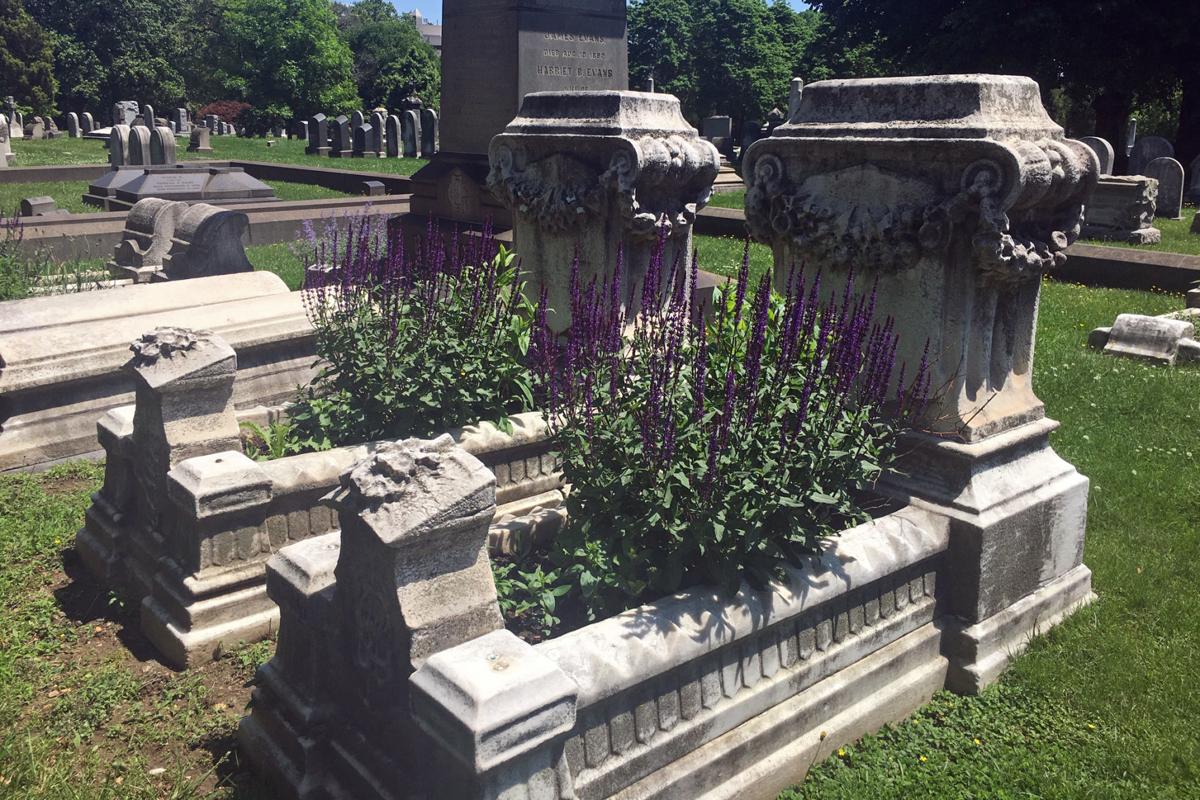 Grave Gardeners Volunteers Help Spiff Up Old Cemeteries