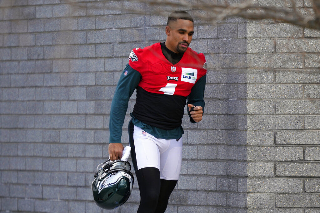 Eagles: Is Jalen Hurts the future? Not so fast as 2021 NFL Draft nears