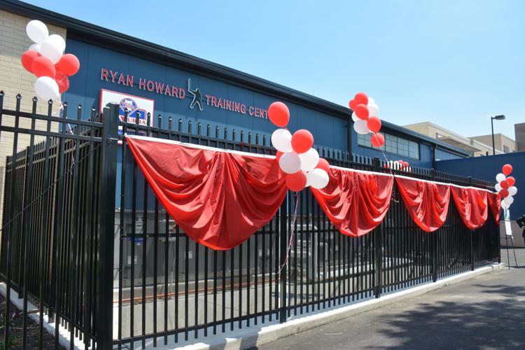X \ Philadelphia Phillies على X: Ryan Howard Training Center at Phillies  MLB Urban Youth Academy at Marian Anderson Recreation Center is now open!