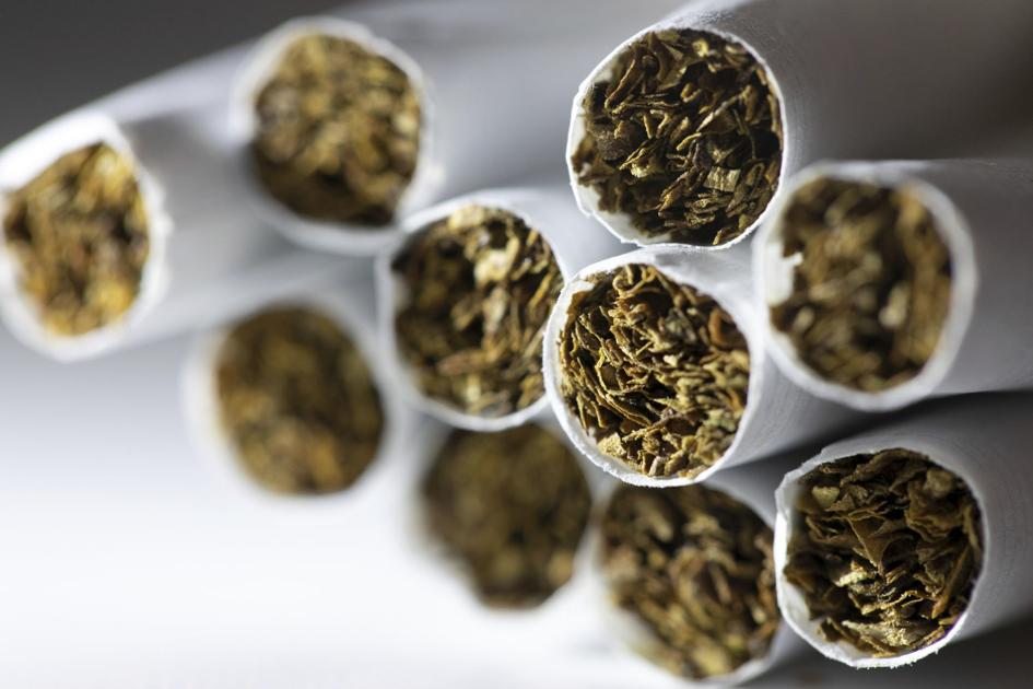 U S Raises Tobacco Buying Age To 21 Health Phillytrib Com