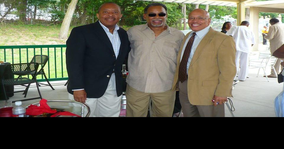 Noted WDAS radio personality Tony Brown dies at 75 | Obituaries