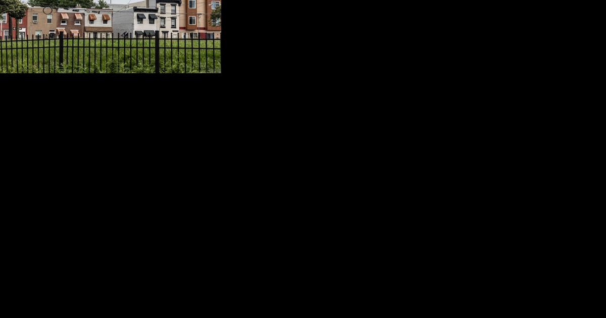 Philly landlord-tenant officer agrees to pause evictions after shooting in Kensington - Vimarsana News