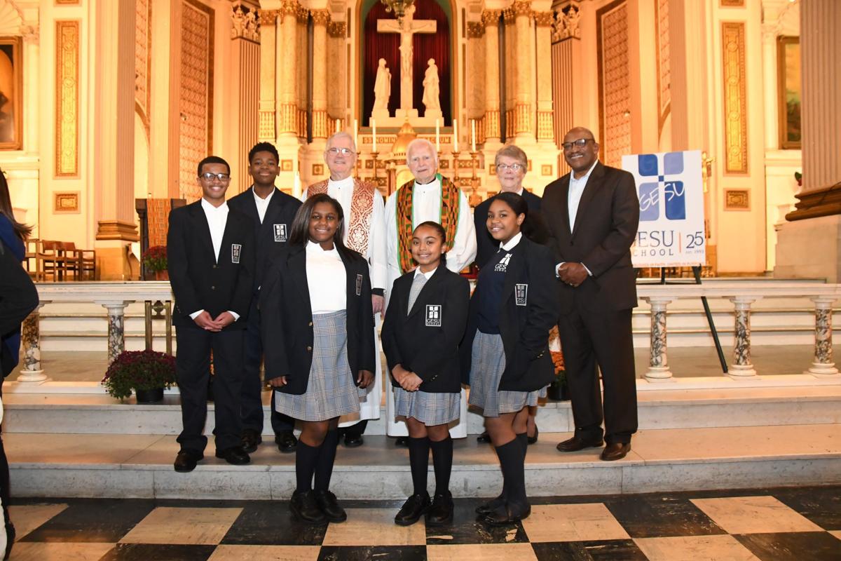SLP Gesu school 25th mass 0589.JPG