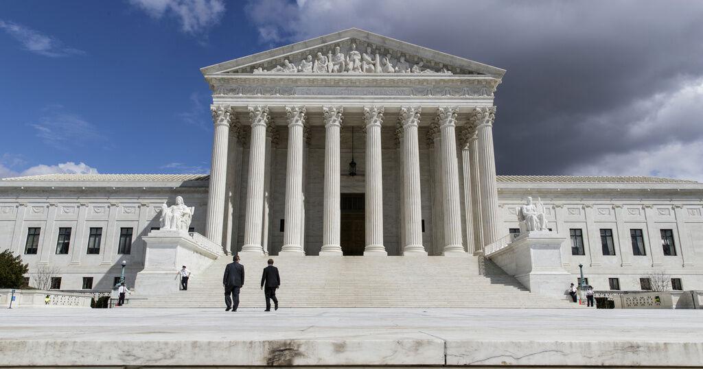 Trump asks Supreme Court to uphold restrictions he wants to impose on ...