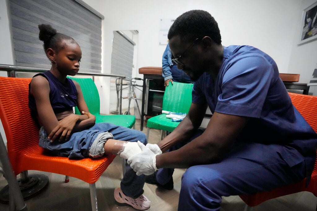 Heartbreaking: Student's Leg Crushed In Lagos On His Way To School