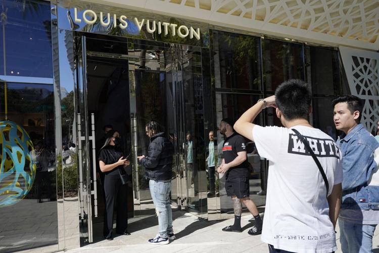 Spirit of Virgil Abloh lives on at Louis Vuitton in Paris - The San Diego  Union-Tribune