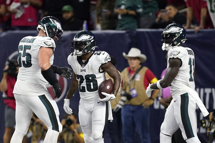 A.J. Brown TD gives Eagles the lead vs. Texans