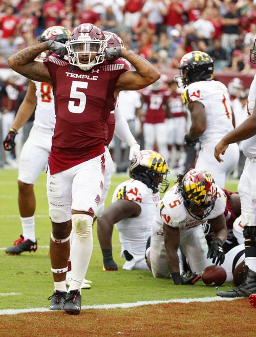 Temple Linebacker Shaun Bradley Delivers Clutch Goal Line Hit