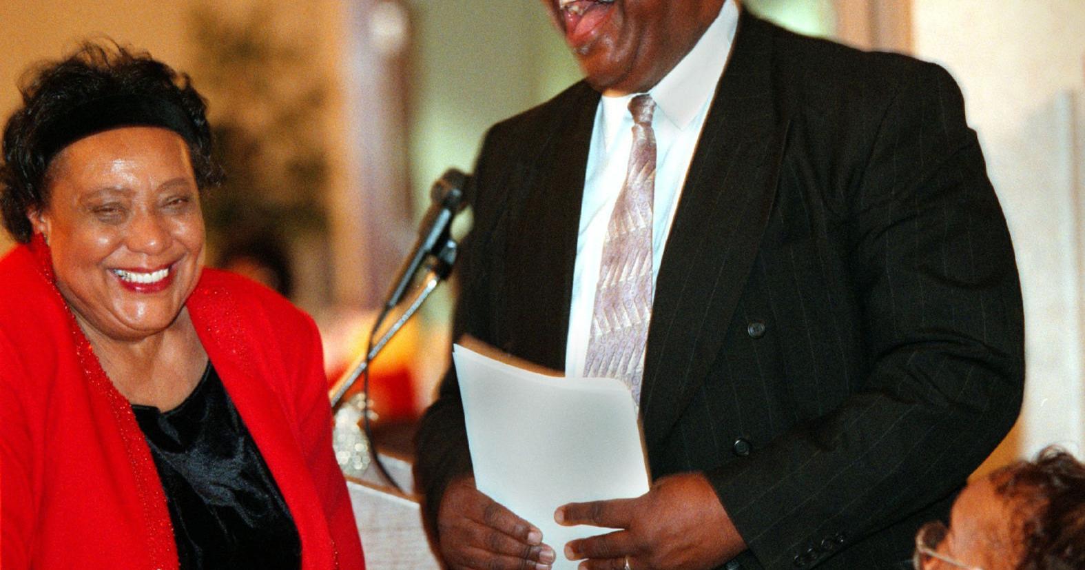 Bertie Bowman, revered aide who got start sweeping Capitol steps, dies at 92 - Vimarsana News