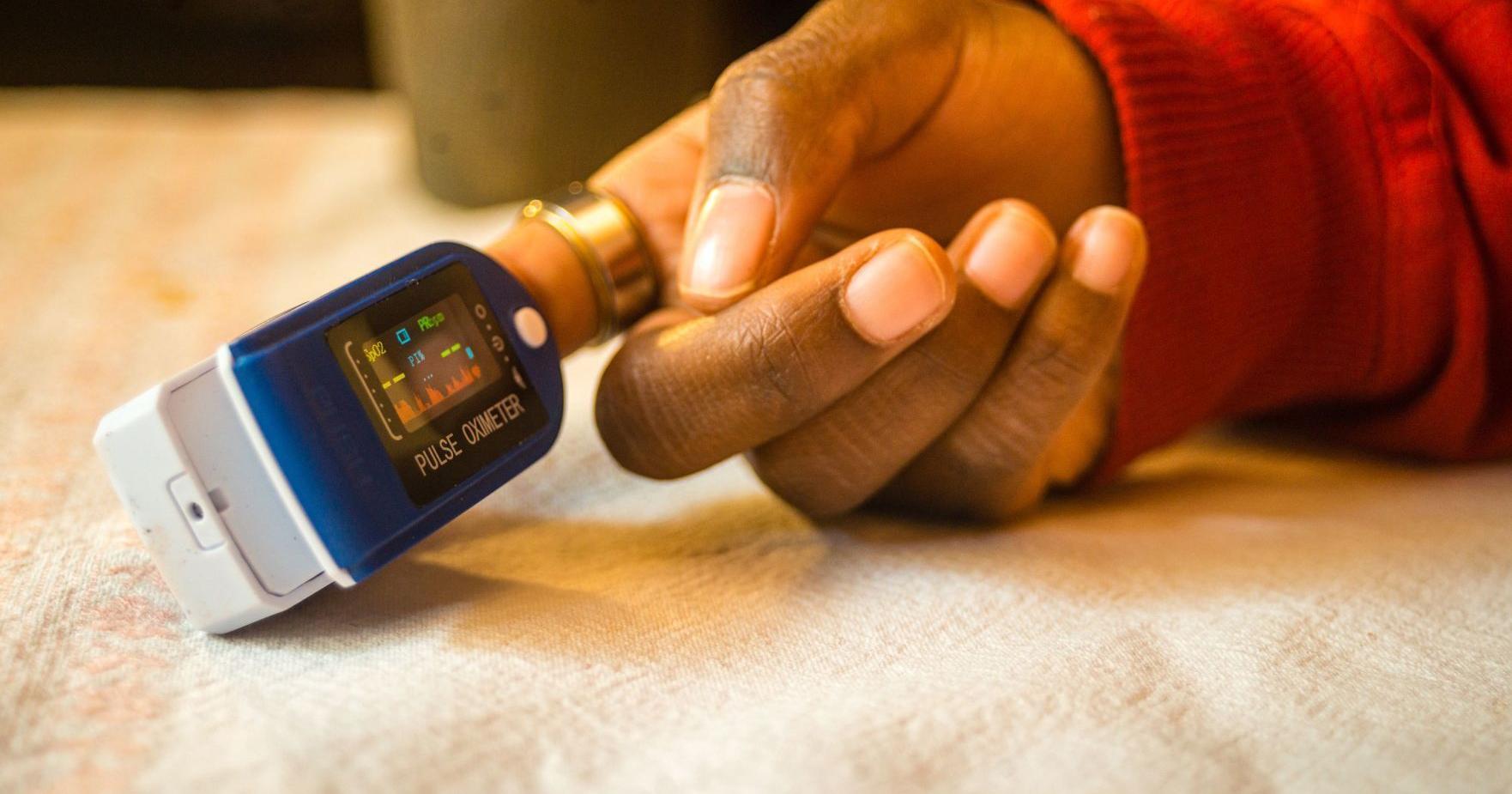 FDA panel to examine ways to better evaluate pulse oximeters for skin color bias - Vimarsana News