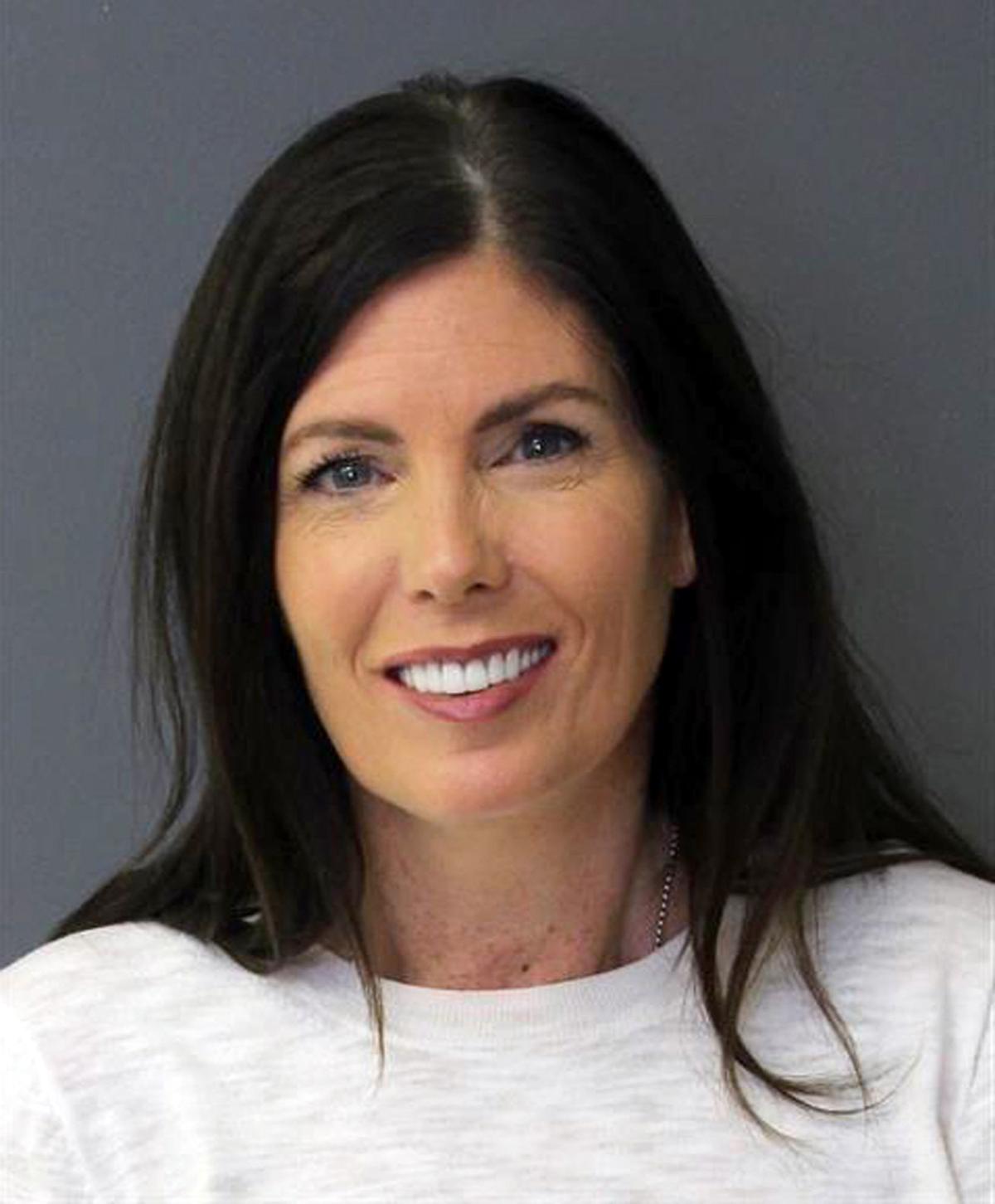 Former Pa. AG Kathleen Kane reports to prison News