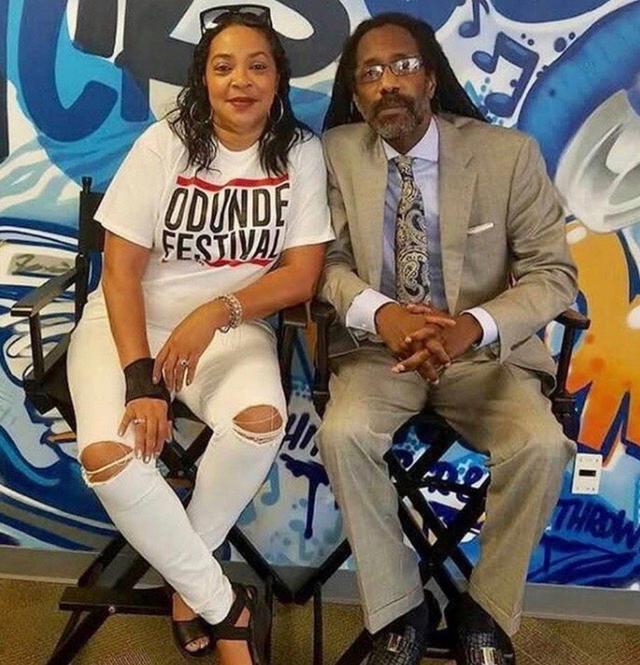 Coard Treat Lady B like the Philly radio icon she is
