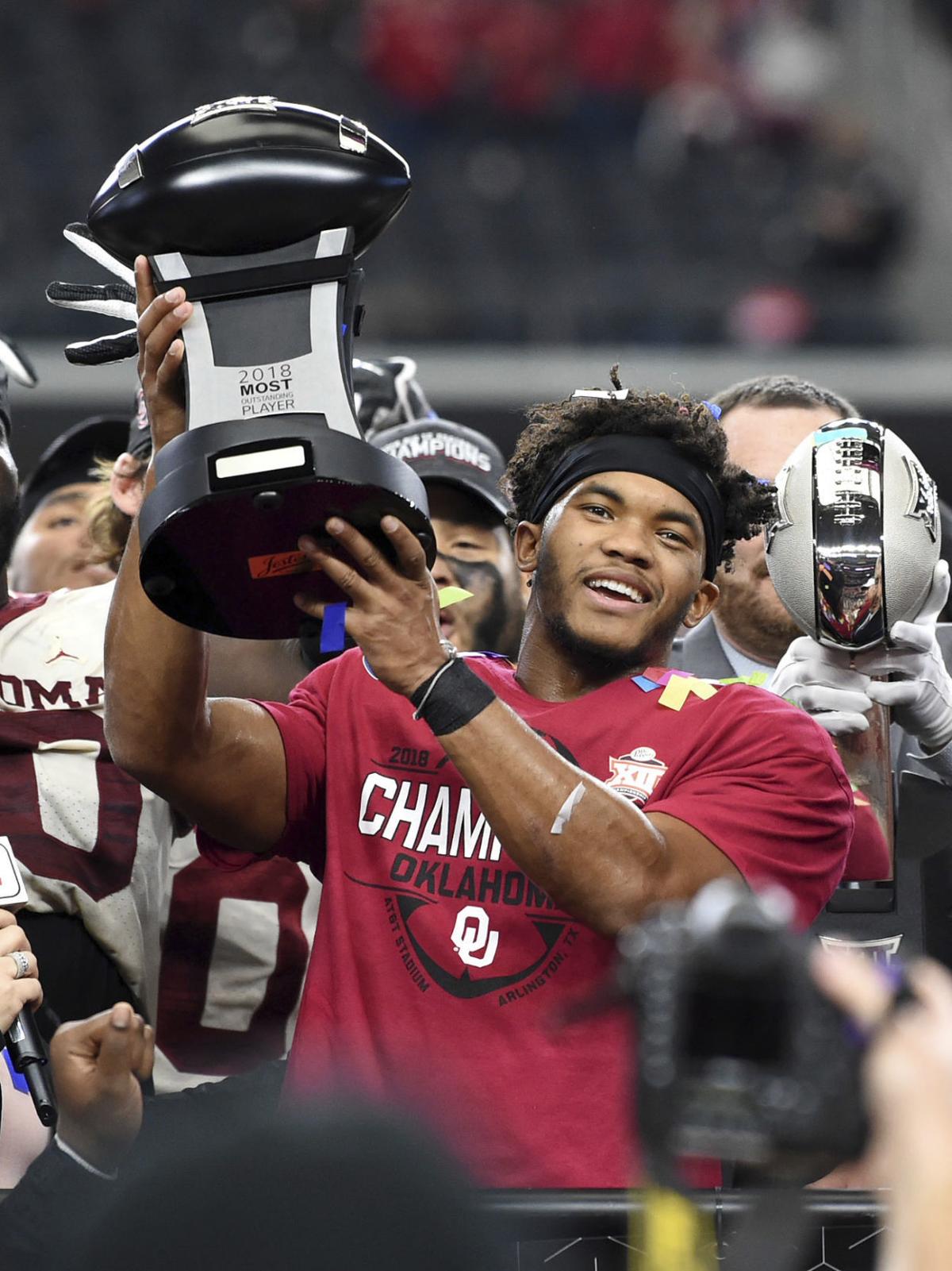 Oklahoma Qb Kyler Murray Is Named The Ap Player Of The Year Sports