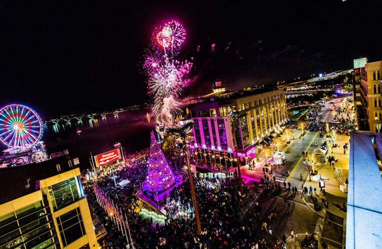 National Harbor bustles with holiday activities Lifestyle