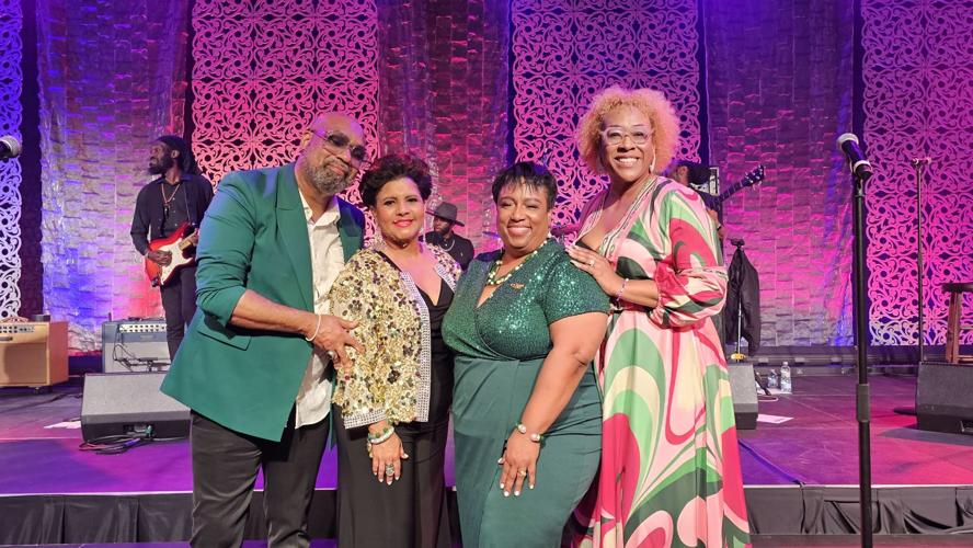 The Links opens Eastern Area Conference with a neosoul sound