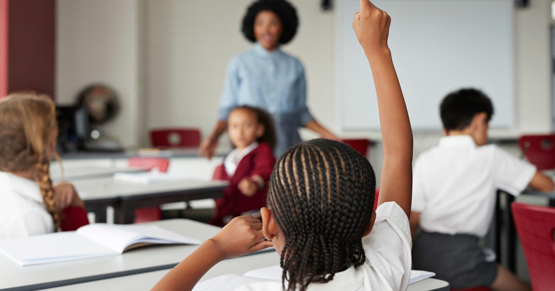 Democrats reintroduce federal CROWN Act legislation to ban hair discrimination - Vimarsana News