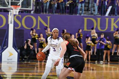 Former Neumann Goretti Star Kamiah Smalls Named To Ann Meyers