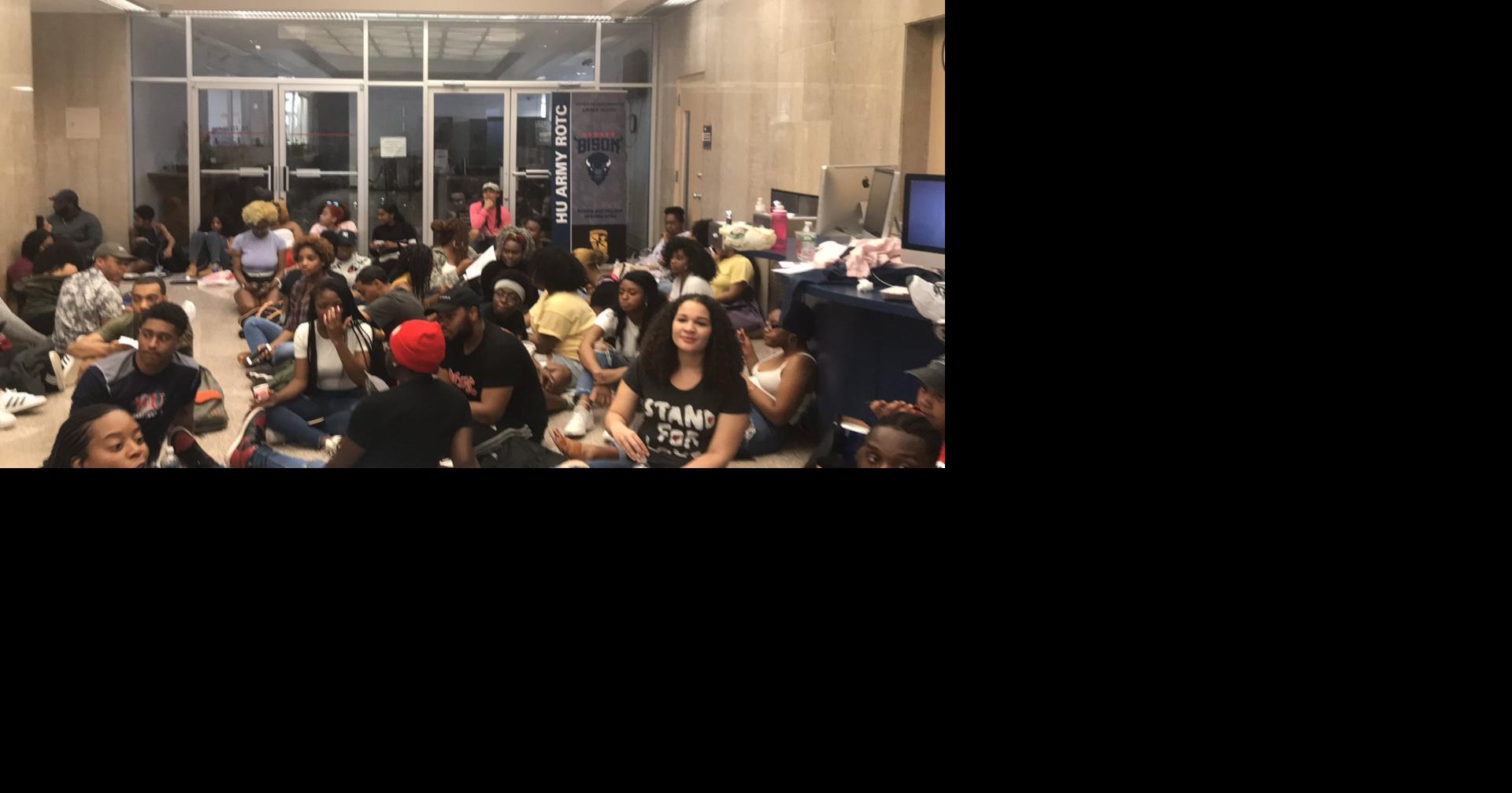 An image of Howard University students protesting against embezzlement