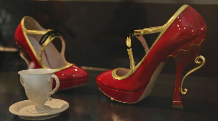 SilkDamask : Currier After Hours: Killer Heels & the Art of the High-Heeled  Shoe