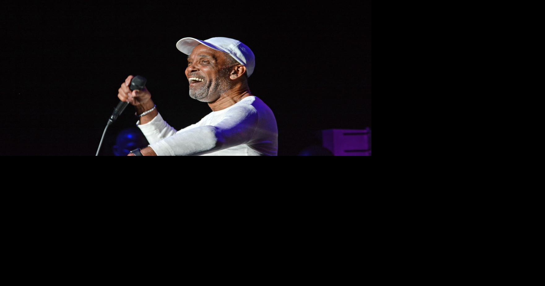 Maze featuring Frankie Beverly close out Essence of Entertainment