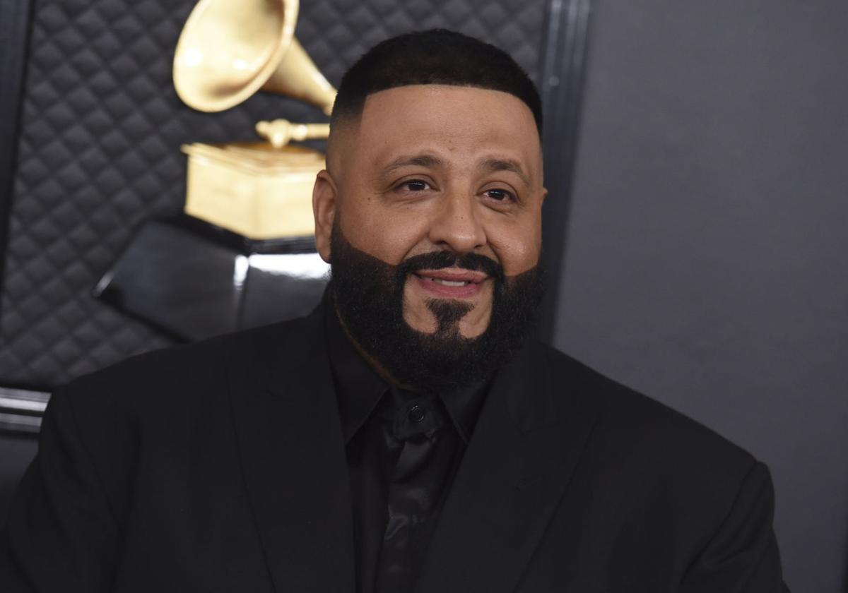 Celebs Are Embracing Their Gray Ditching Makeup And Dyeing Their Own Hair Too Music Phillytrib Com