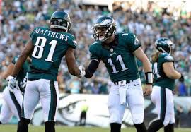 Carson Wentz leads Eagles to 20-16 comeback win over Colts