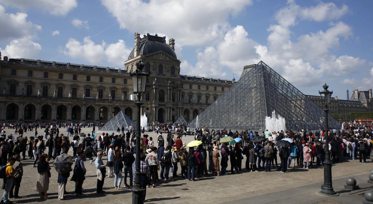 Louvre museum