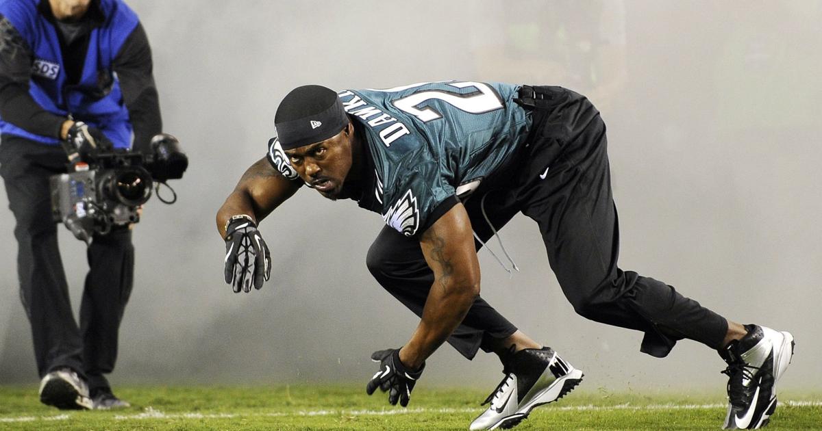 Brian Dawkins to enter Hall of Fame on Saturday, Football