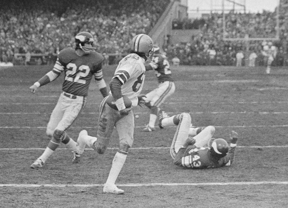 How Roger Staubach and Drew Pearson Made the 'Hail Mary' Pass Famous