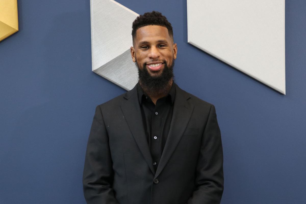 Philly Native Is First African American Student Accepted Into Thomas Jefferson University S Biopharmaceutical Engineering Master S Program Local News Phillytrib Com Ibrahim nafees died on may 20, 2012, in karachi, sindh, pakistan. philly native is first african american