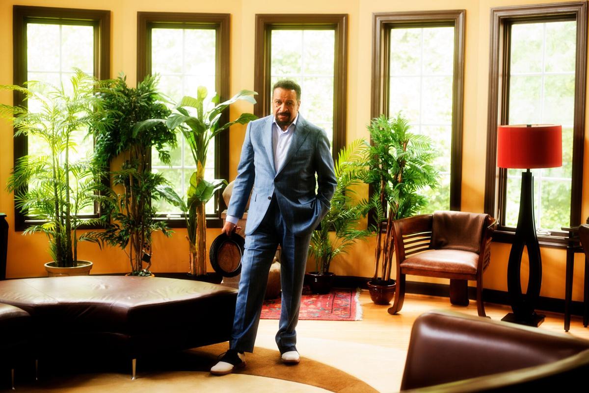 Richard Smallwood, a soaring voice in gospel music, dies at 77 | Obituaries  | phillytrib.com