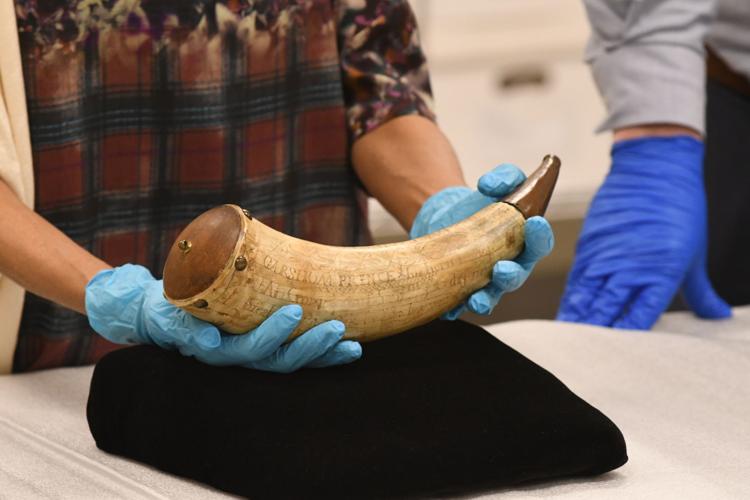 Rare powder horn that belonged to African American Revolutionary War  soldier goes on display