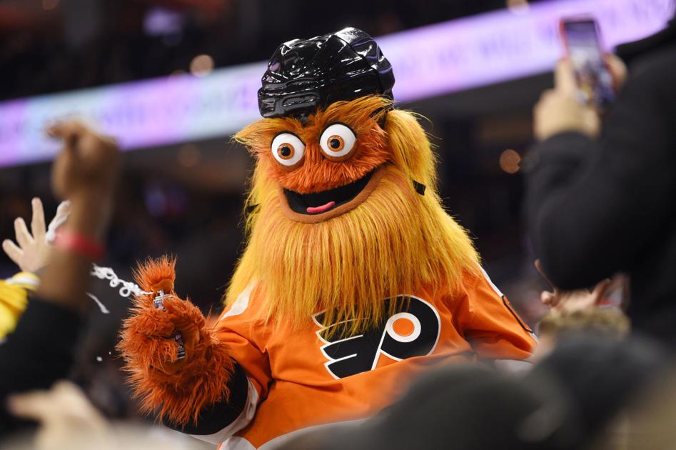 Flyers mascot cleared of claim he assaulted teenage fan | Local News | phillytrib.com