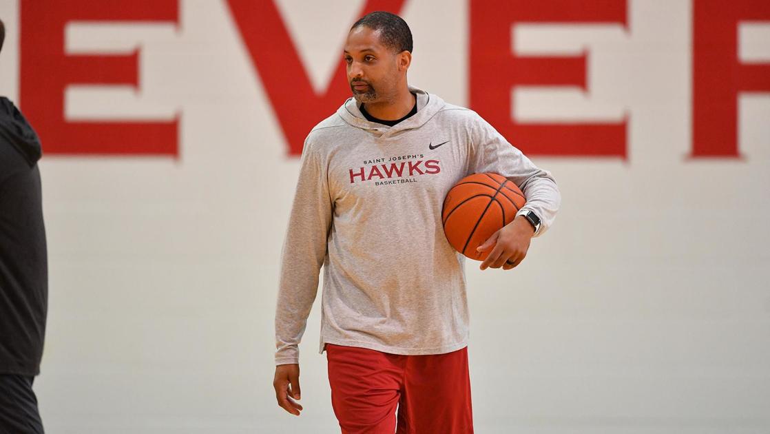 Justin Scott Joins Saint Joseph S Men S Basketball Staff As