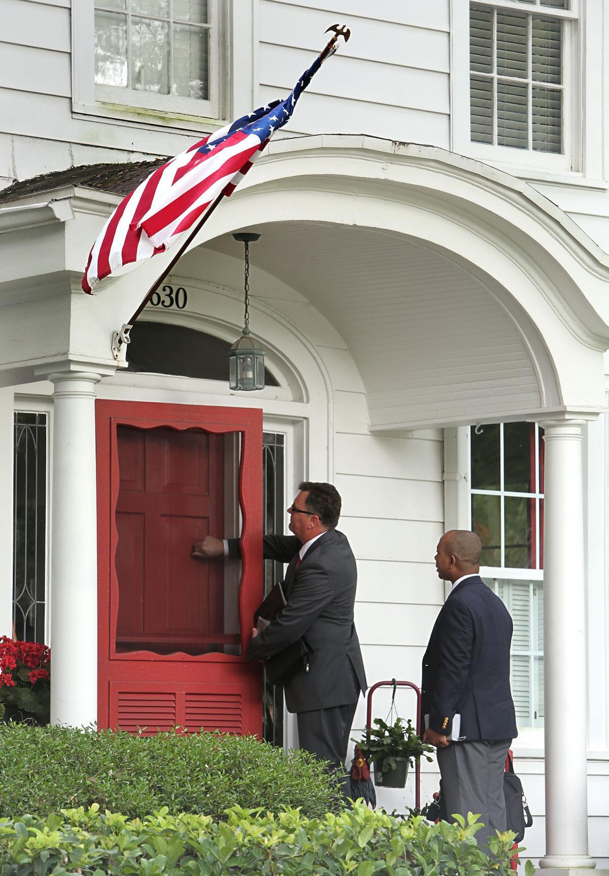 Jehovah S Witnesses Going Door To Door In Closed Door World