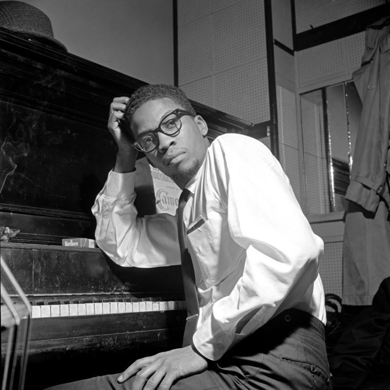 Herbie Hancock explores addiction, marriage in memoir Entertainment