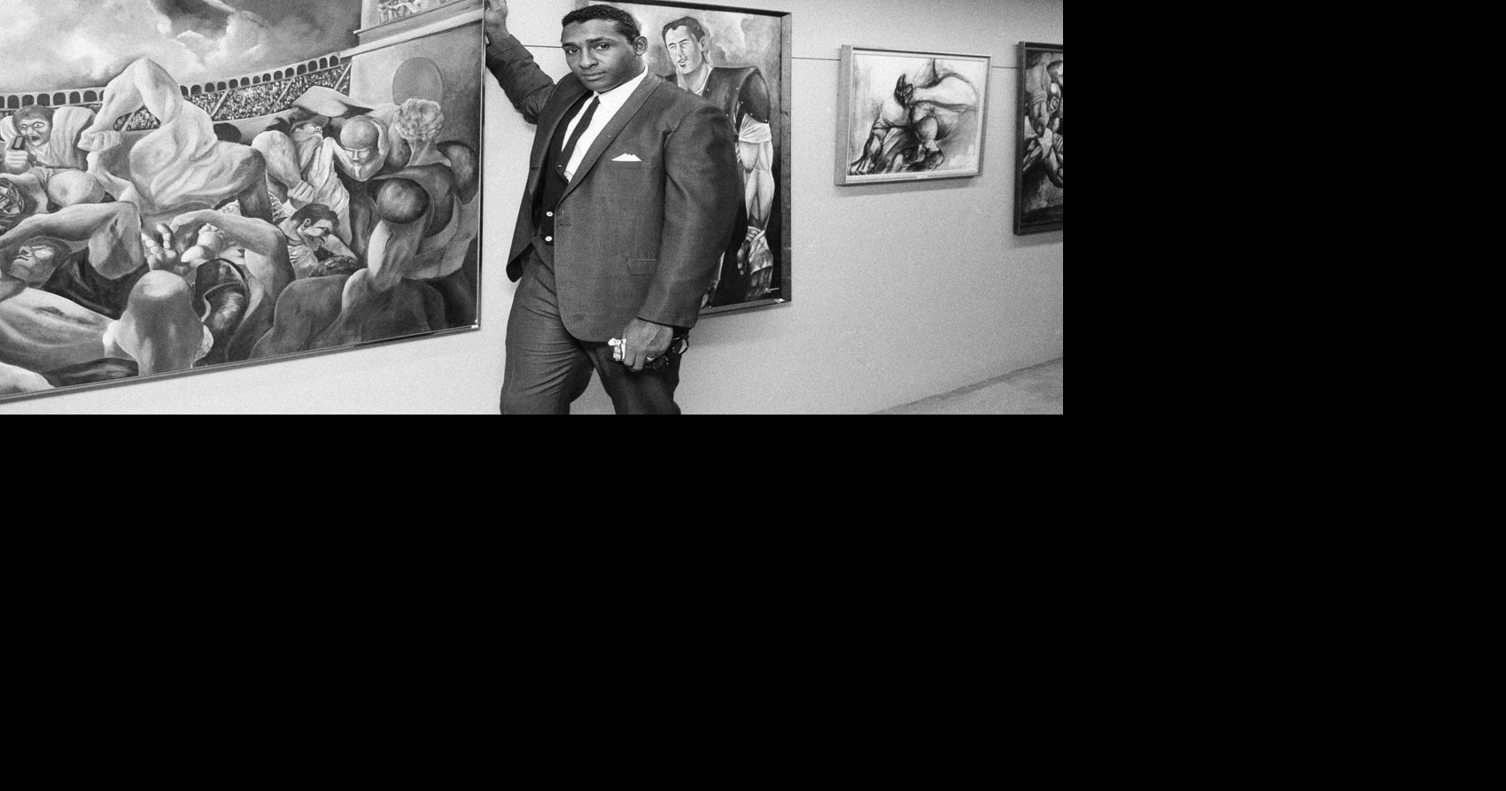 Exhibit features Ernie Barnes, football player turned artist