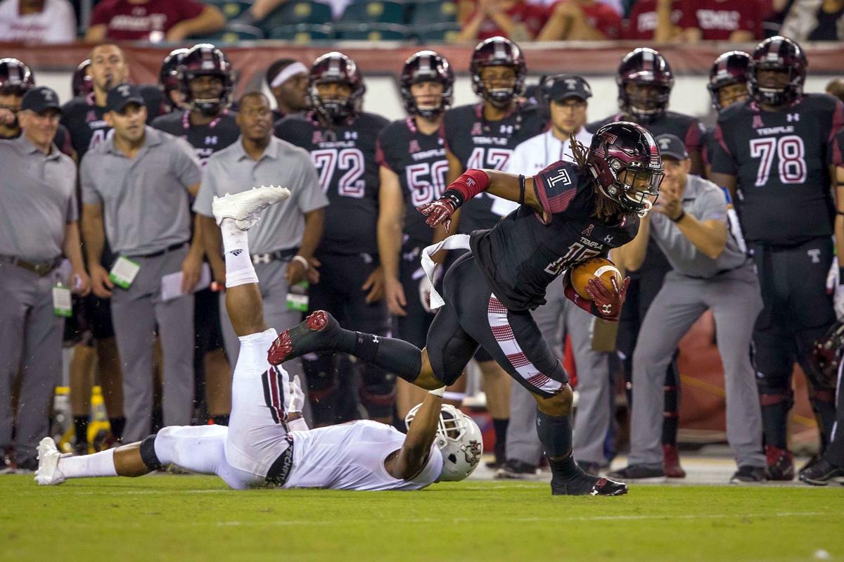 Temple Coach Players To Promote American Football In Japan