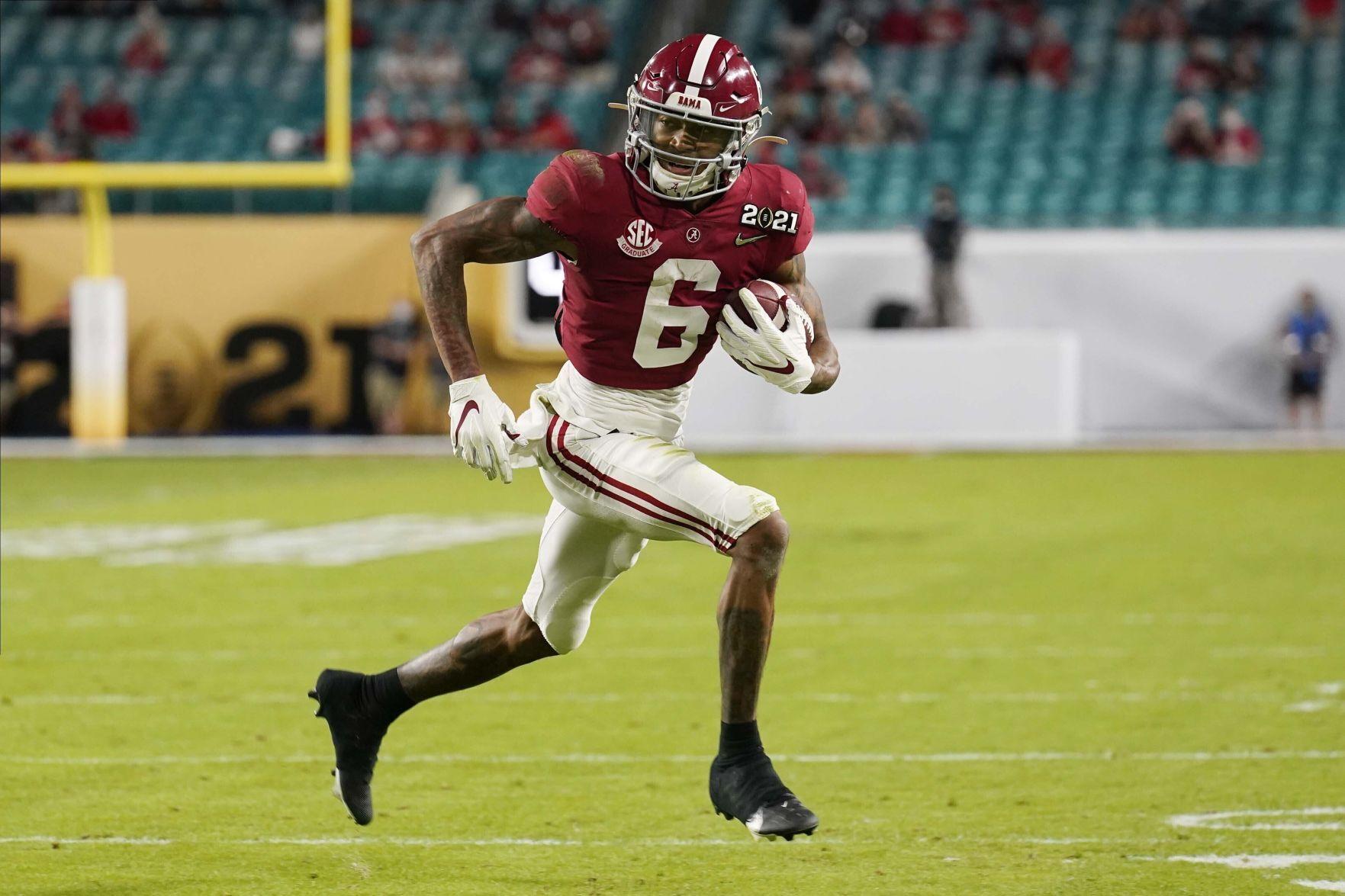 Eagles select Heisman Trophy winner DeVonta Smith at No. 10 Football