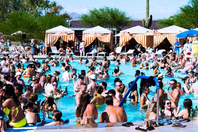 5 hot spots for the ultimate Phoenix pool party | Guides | phoenix.org