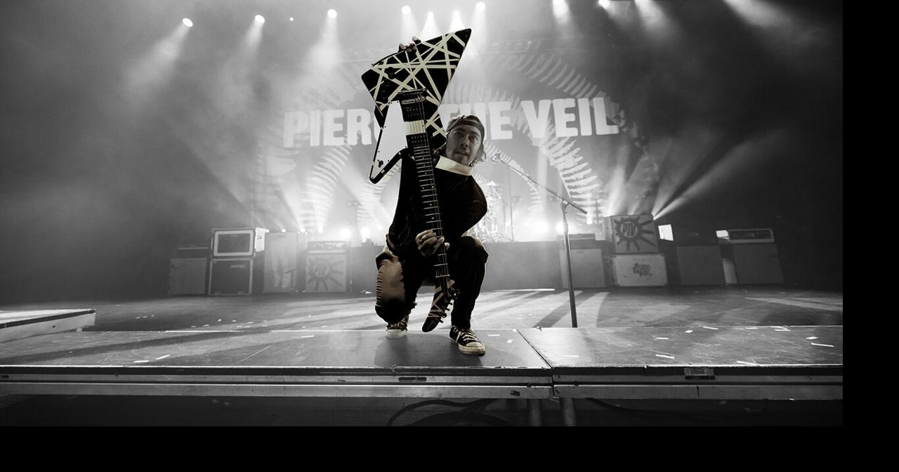 Review Pierce the Veil and The Used at Arizona Financial Theatre