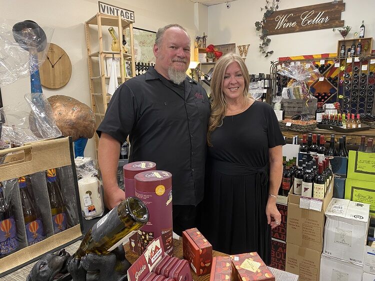 Chandler Pops D Vine Gourmet owners open boutique event venue