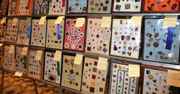 Button Up: Arizona State Button Society’s annual show returning to ...