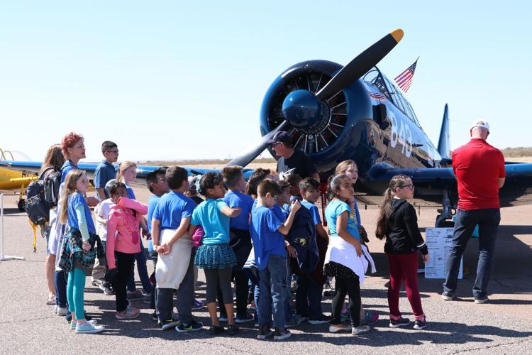 Mccartney Ranch Elementary CG students tour vintage planes, get history lessons | Area News ...