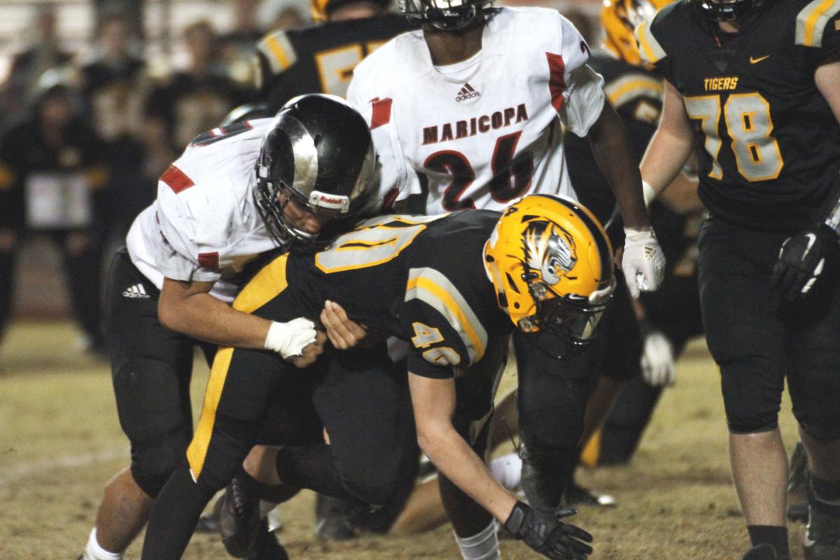 110119-MaricopaFootball05.jpg