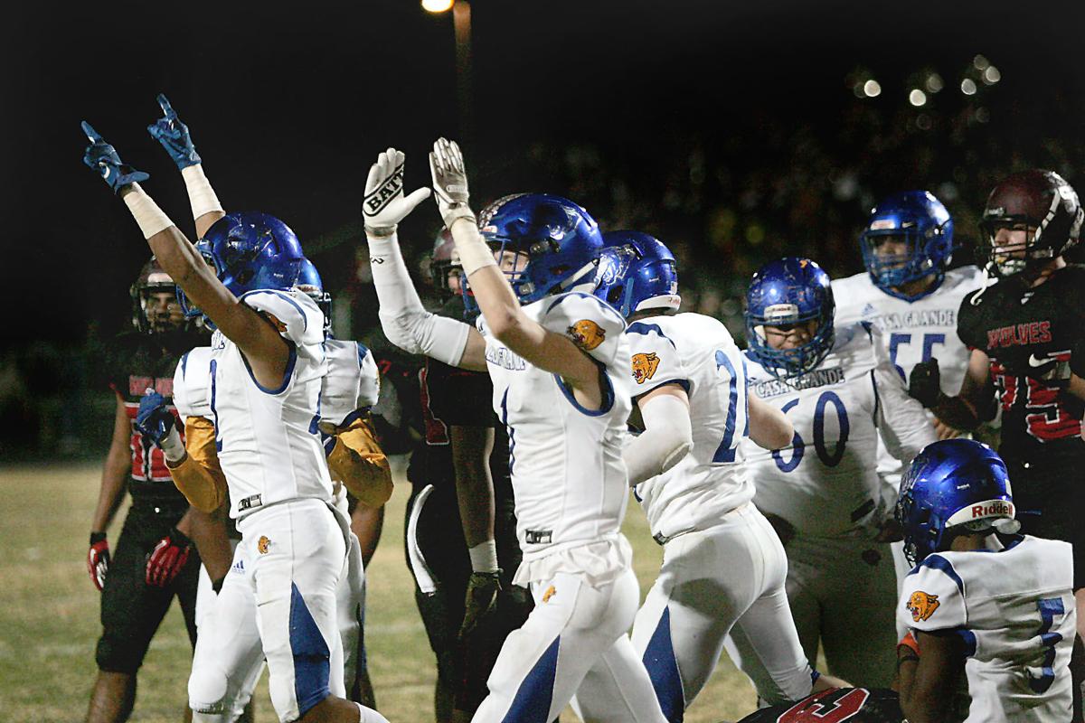 110819-CGFootball06.jpg
