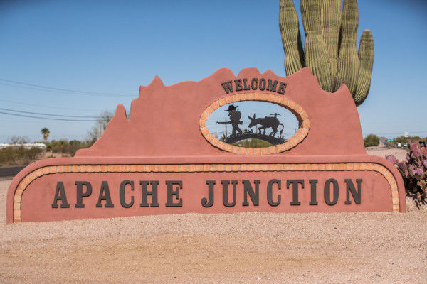 Apache Junction 3 Splitter 