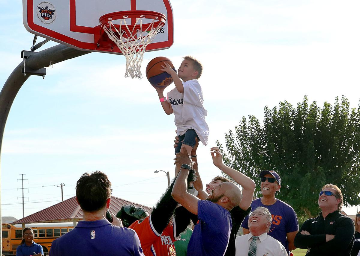 Suns Arrive In Eloy For Court Dedication Ceremony Local Sports
