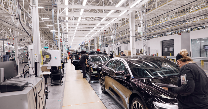Lucid Motors announces cut to US workforce by 18%